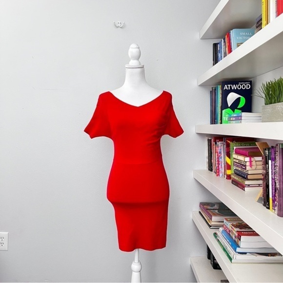 MICHELLE MASON Revolve Red Ribbed Short Sleeve Crossover Sweater Dress Sz small - Picture 2 of 13